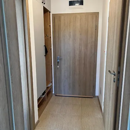 Astoria 5 In Elenite, 1 Bedroom Daire *